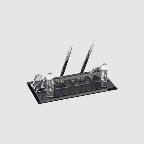 Kristal Cam Masa İsimliği